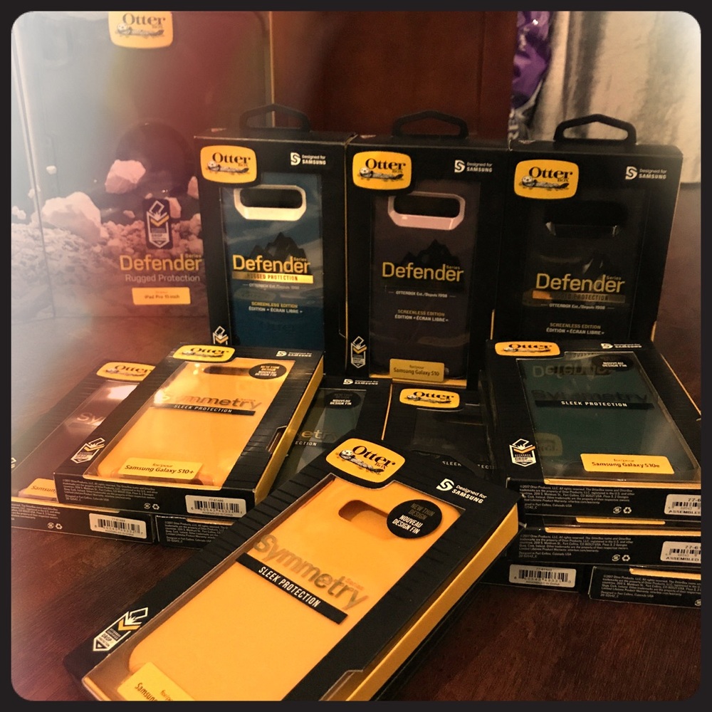 Samsung Galaxy Cases/ iPad cases